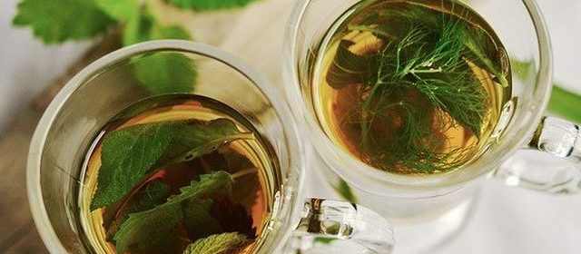 Zioła i herbatki wspomagające odchudzanie- czy naprawdę działają?